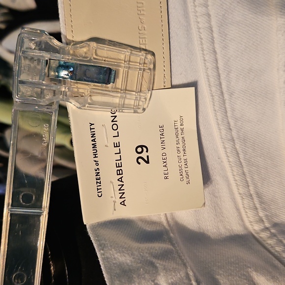 Citizens Of Humanity White Frayed Jean Shorts - Picture 6 of 8